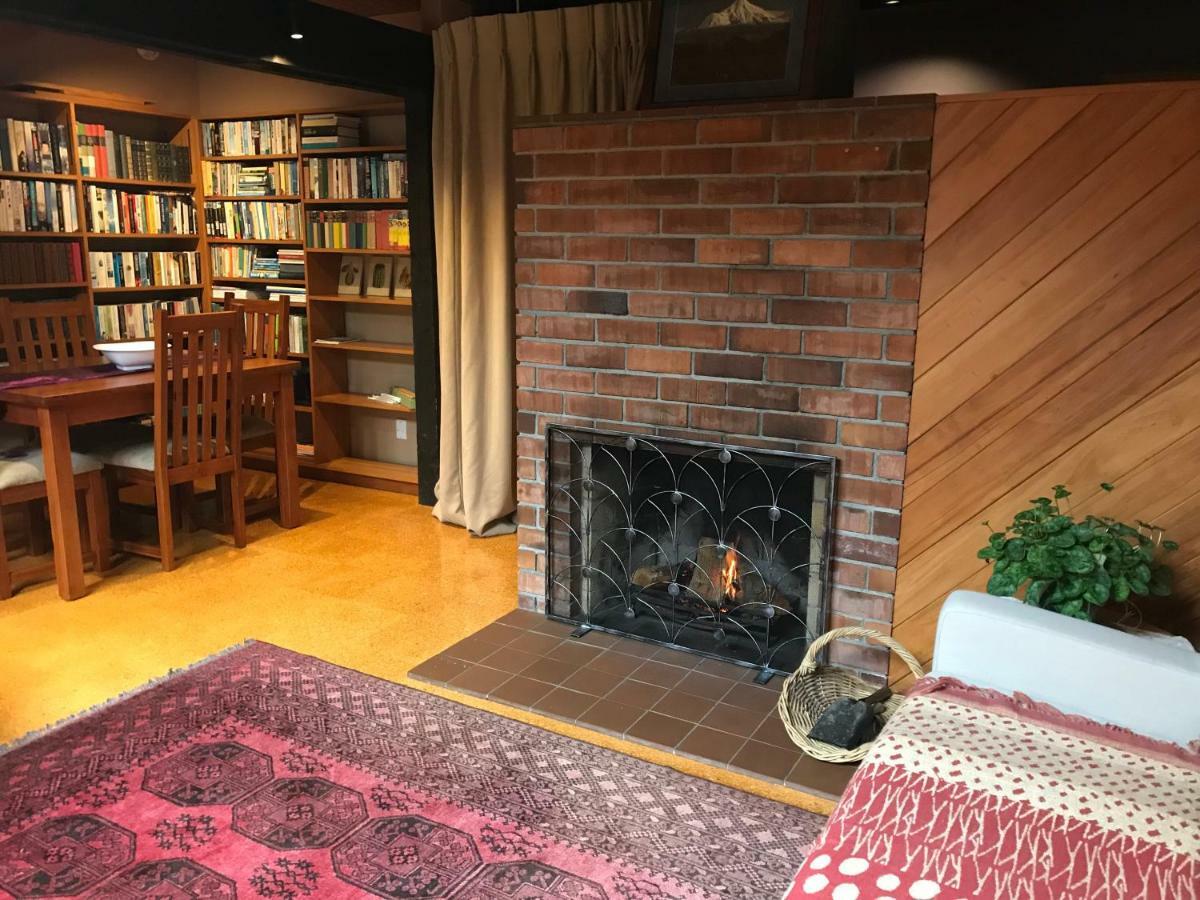 Karori Cottage Веллингтон Экстерьер фото